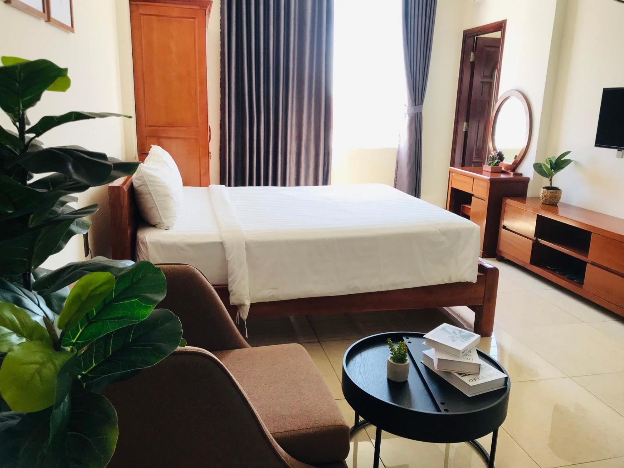 Prague Hotel Vung Tau Esterno foto