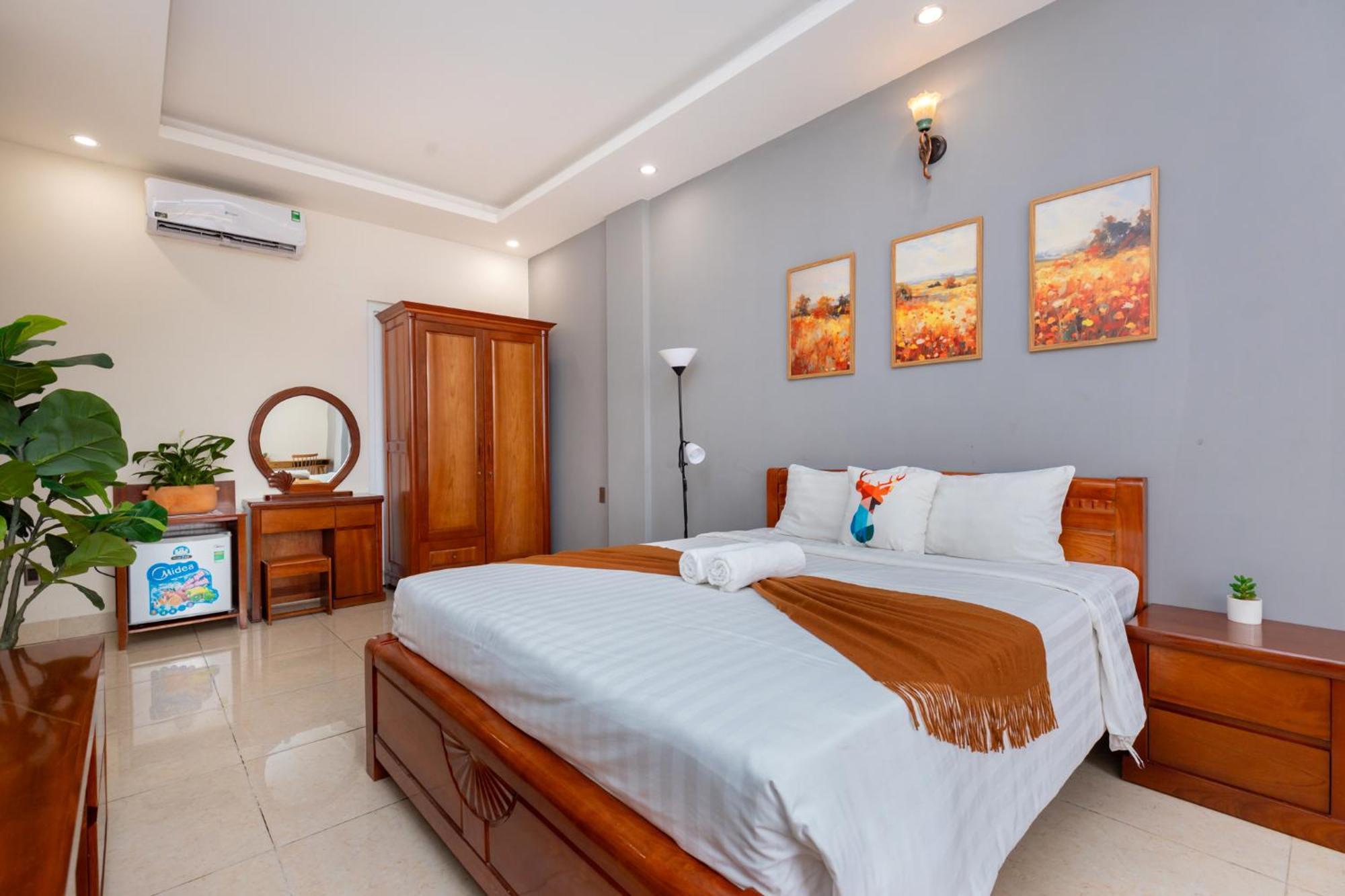 Prague Hotel Vung Tau Esterno foto